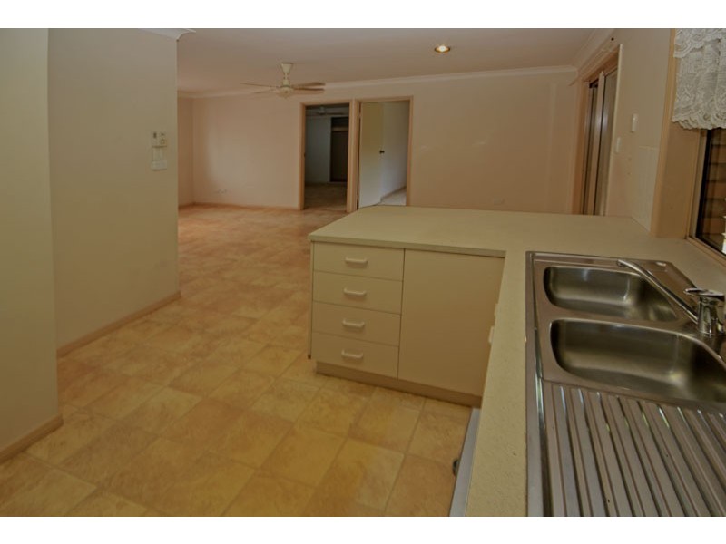 5 Marlborough Court, Waterford West QLD 4133