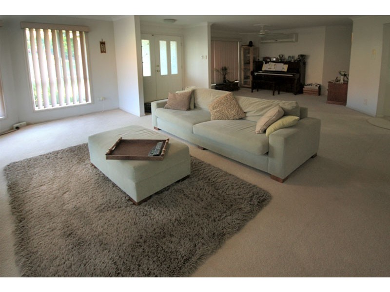 13/8 John Paul Drive, Daisy Hill QLD 4127