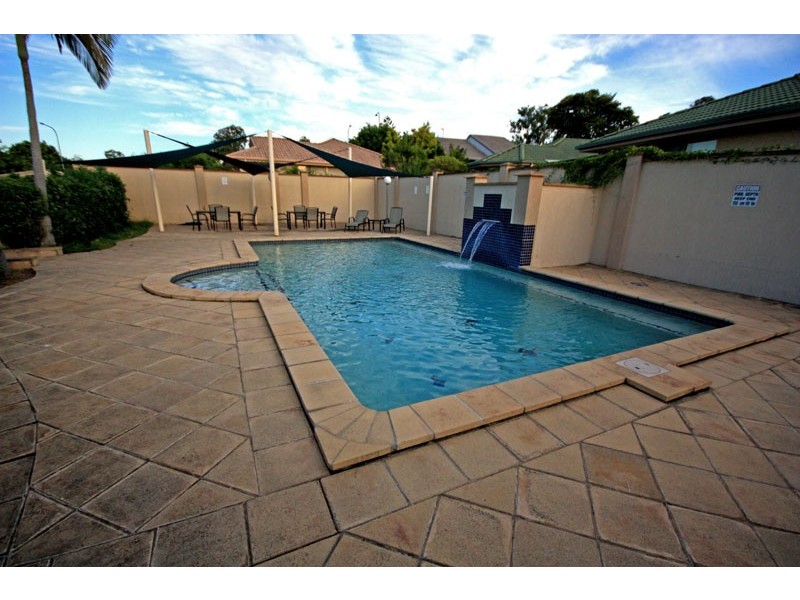 13/8 John Paul Drive, Daisy Hill QLD 4127