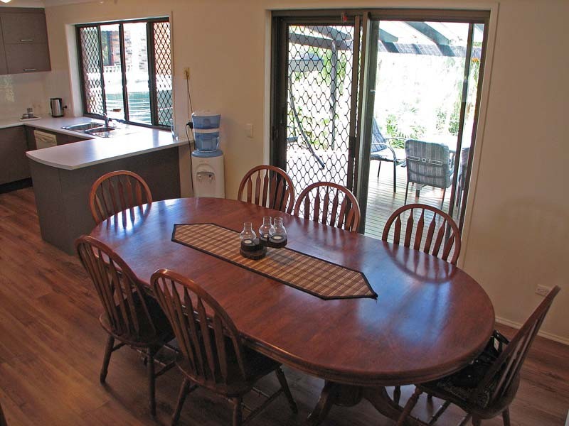 294 Springwood Road, Springwood QLD 4127