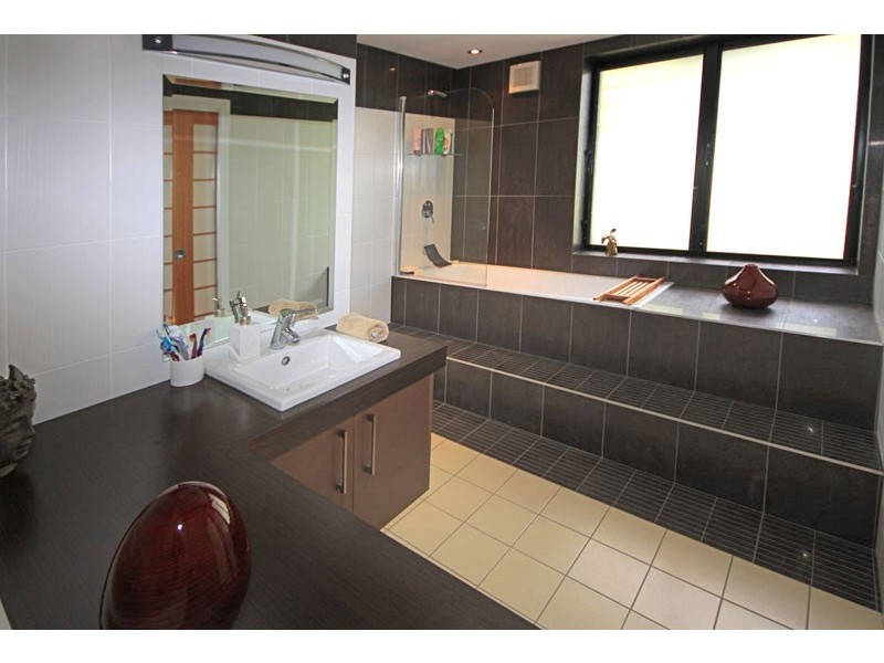 28 Davey Street, Rochedale South QLD 4123