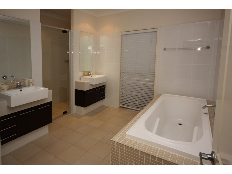 19A Osanna Street, Daisy Hill QLD 4127