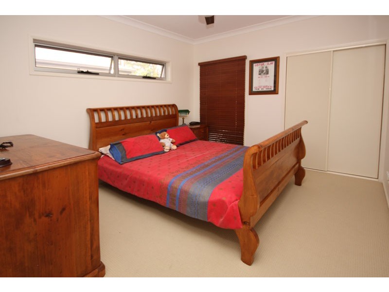 19A Osanna Street, Daisy Hill QLD 4127