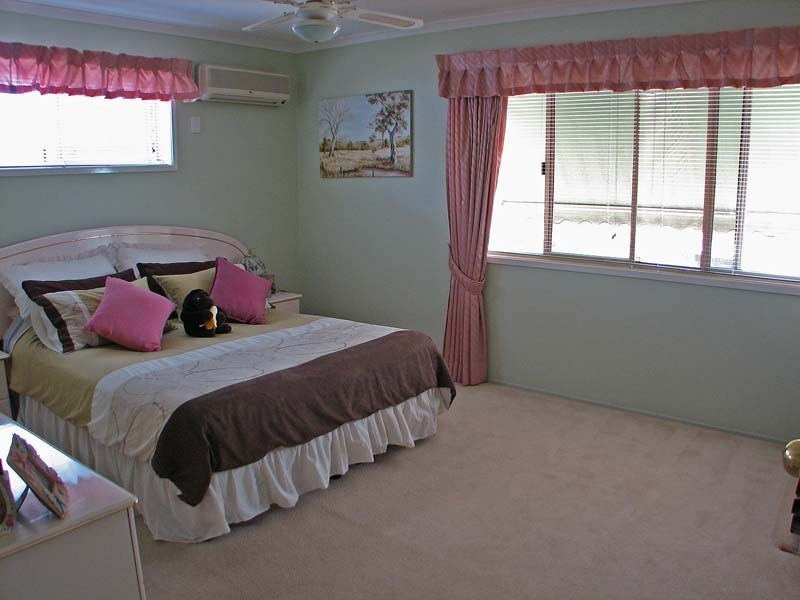 66 Passerine Drive, Rochedale South QLD 4123