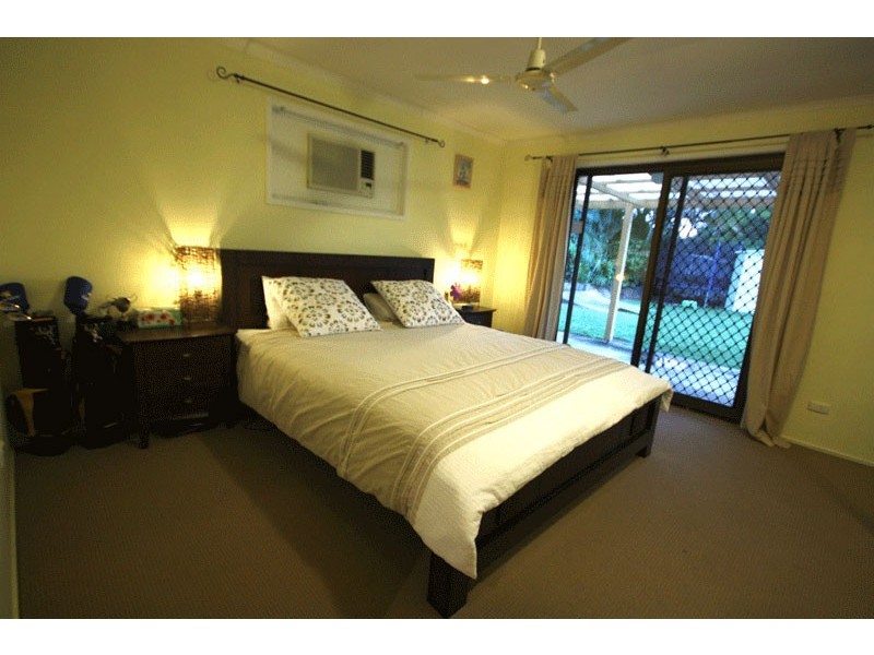 13 Zeeman Street, Rochedale South QLD 4123