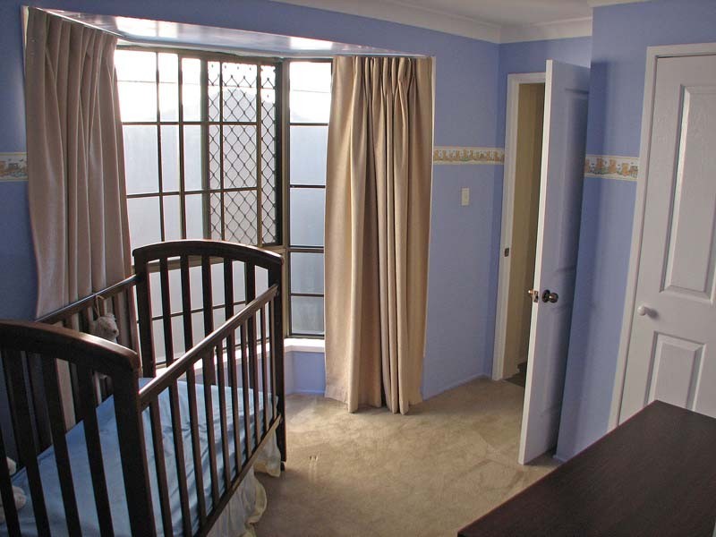 8 Oakleaf Street, Eight Mile Plains QLD 4113