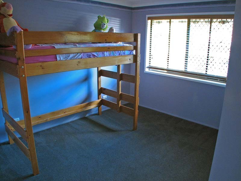 8 Oakleaf Street, Eight Mile Plains QLD 4113