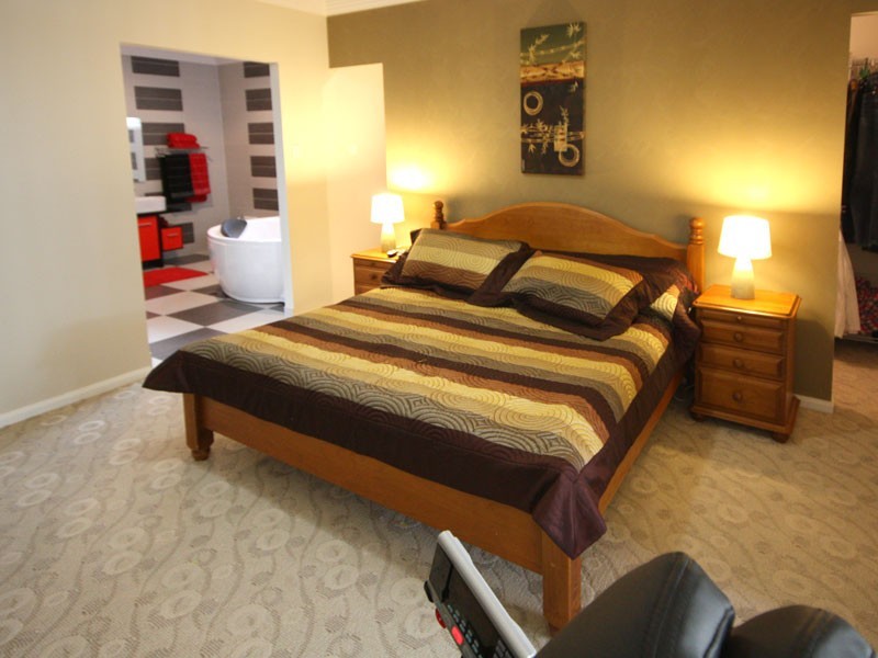 23 Tower Street, Springwood QLD 4127