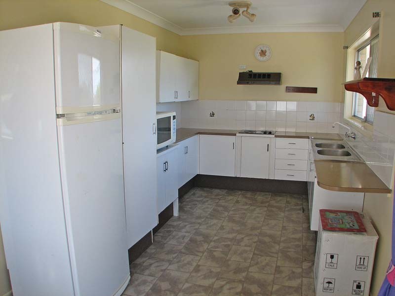 12 Narelle Crescent, Rochedale South QLD 4123