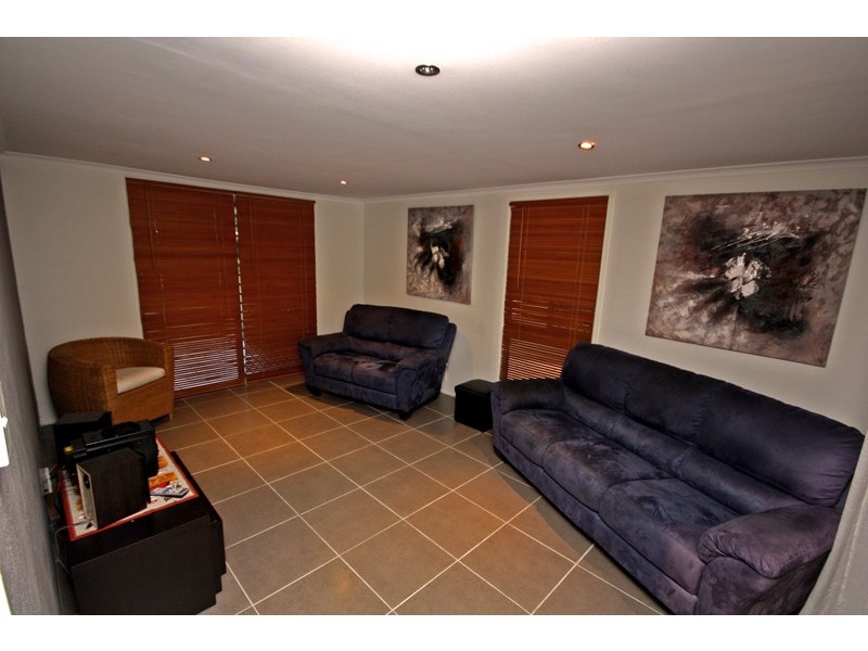 6 Farrington Court, Daisy Hill QLD 4127