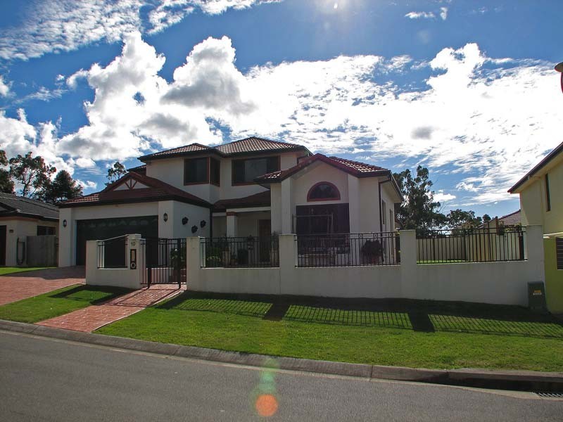 10 Regent Street, Eight Mile Plains QLD 4113