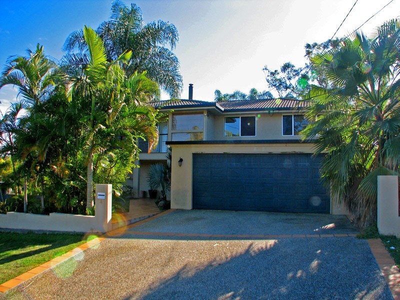 4 Landsborough Street, Rochedale South QLD 4123