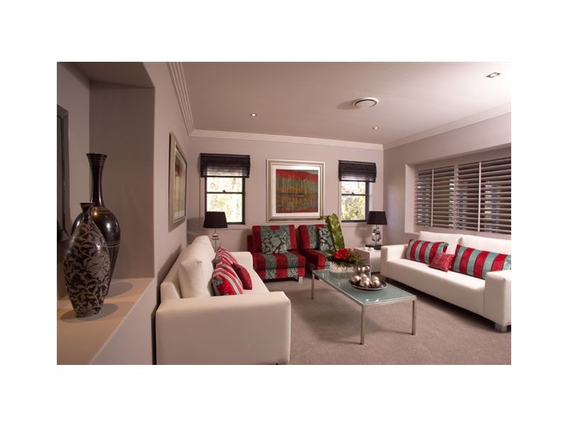 7 John Markwell Parade, Daisy Hill QLD 4127