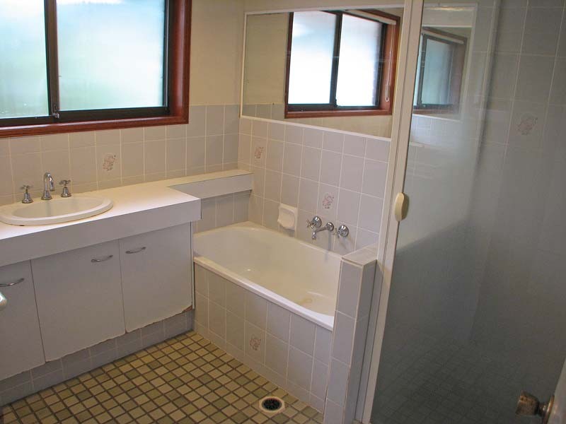 13 Hilarie Street, Springwood QLD 4127