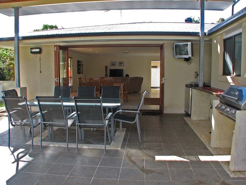 65 Gladewood Drive, Daisy Hill QLD 4127