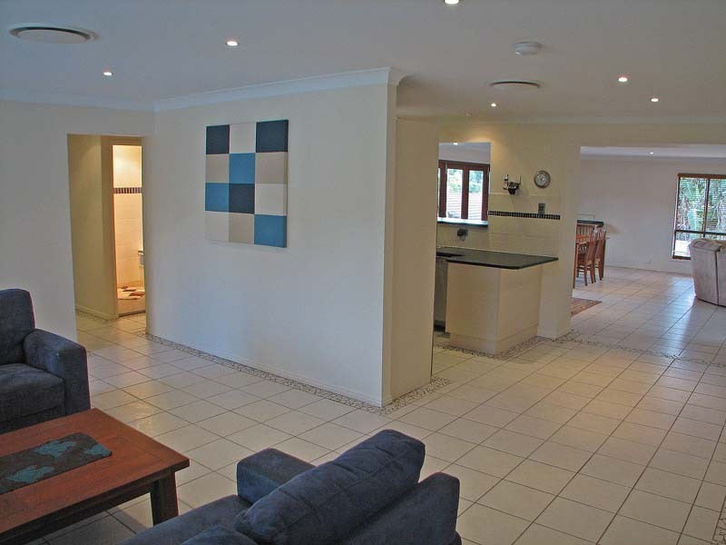 65 Gladewood Drive, Daisy Hill QLD 4127