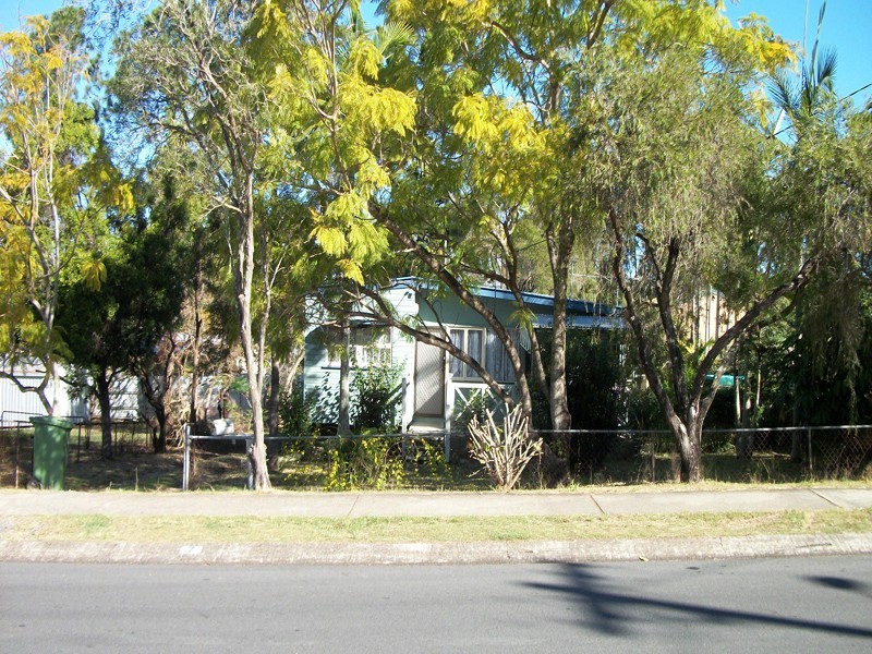 7 Bruce Road, Woodridge QLD 4114