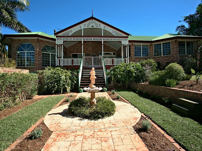 1 Willmott Drive, Rochedale South QLD 4123