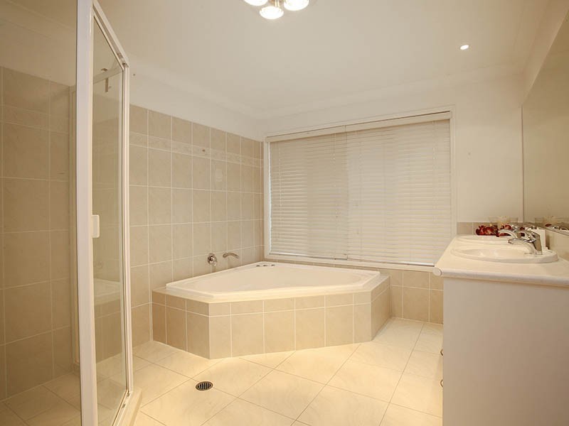 21 Fairmont Crescent, Underwood QLD 4119