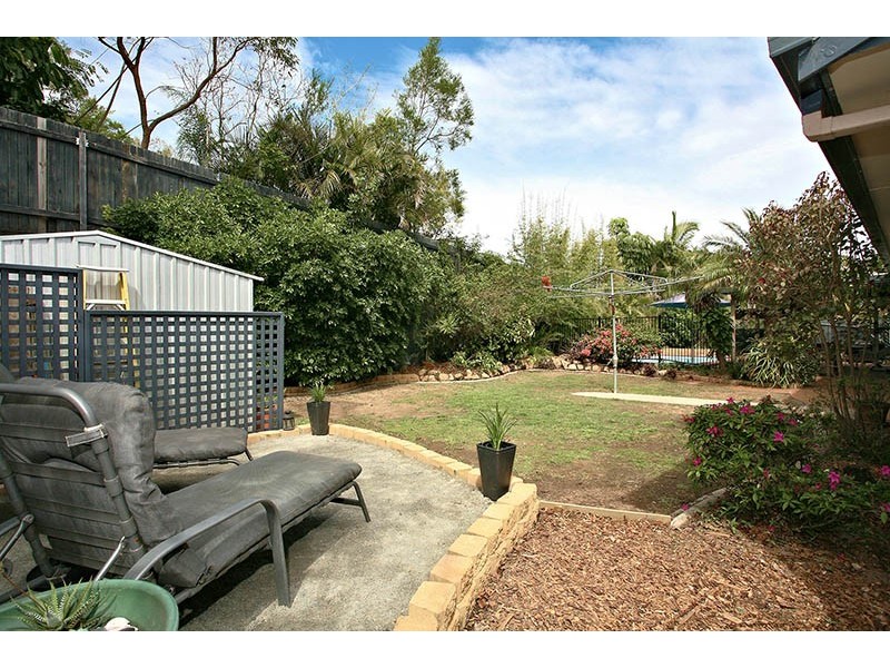 8 Dalton Court, Springwood QLD 4127