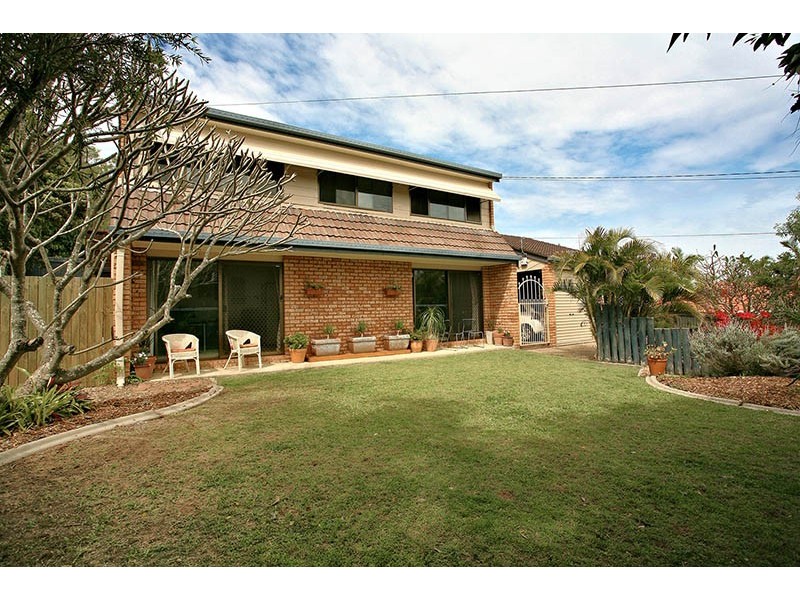 8 Dalton Court, Springwood QLD 4127