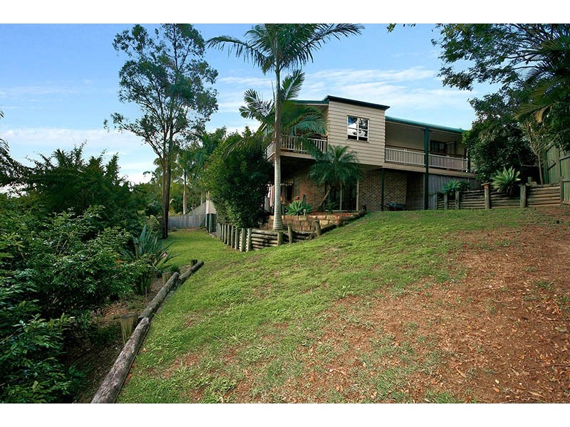 3 Parkana Court, Rochedale South QLD 4123