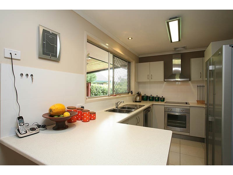 11 Cunningham Street, Rochedale South QLD 4123