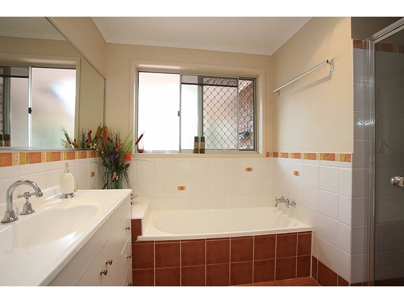 11 Cunningham Street, Rochedale South QLD 4123