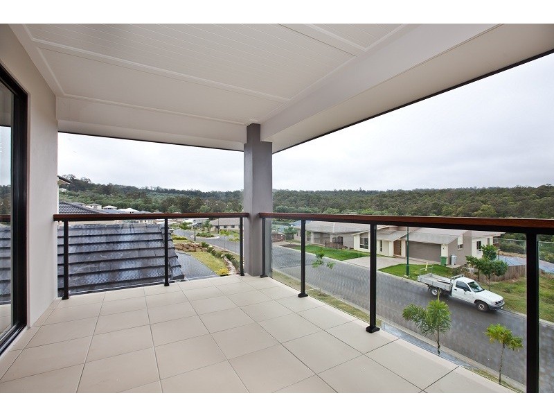 12 Charles Glen Street, Daisy Hill QLD 4127