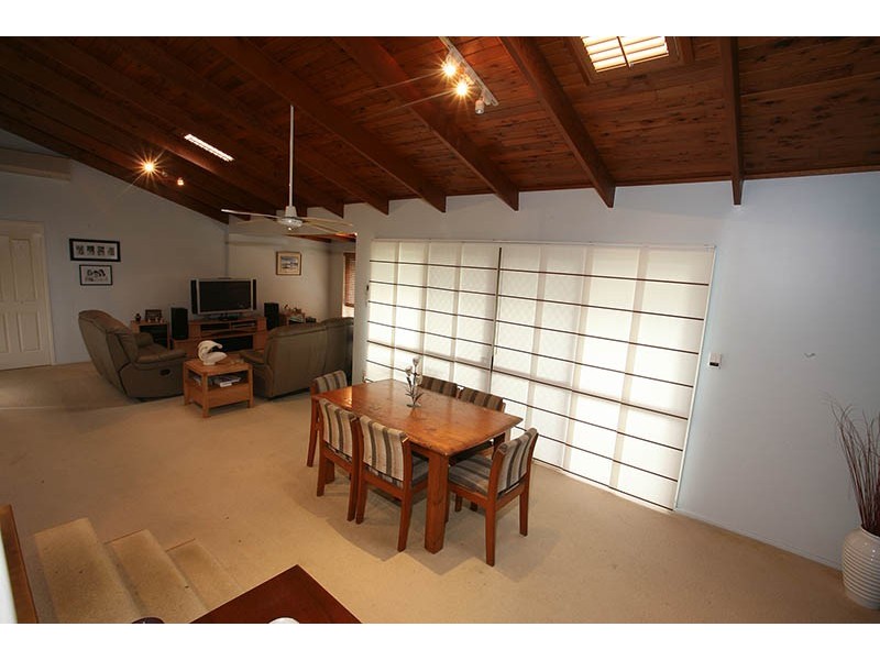 9 Cassandra Street, Rochedale South QLD 4123