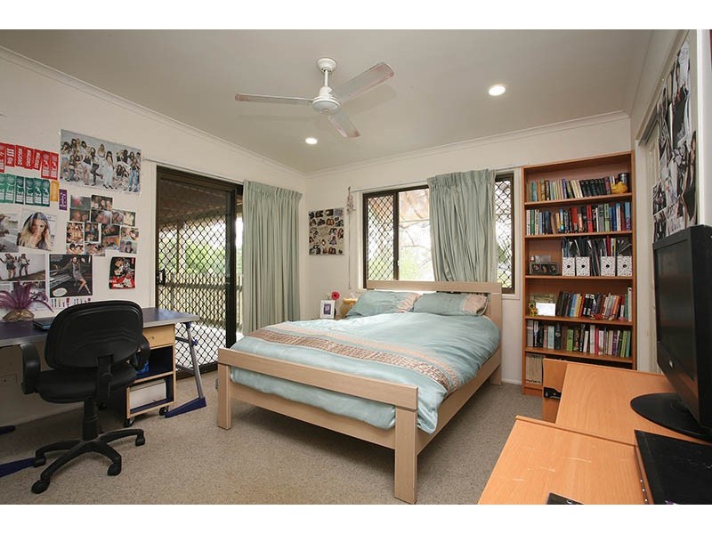 9 Cassandra Street, Rochedale South QLD 4123