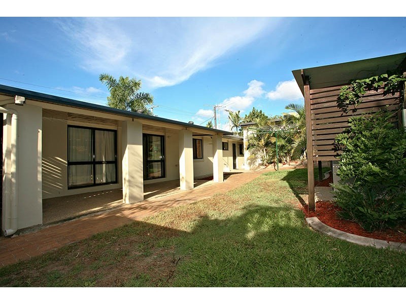 11 Jacqueline Avenue, Springwood QLD 4127