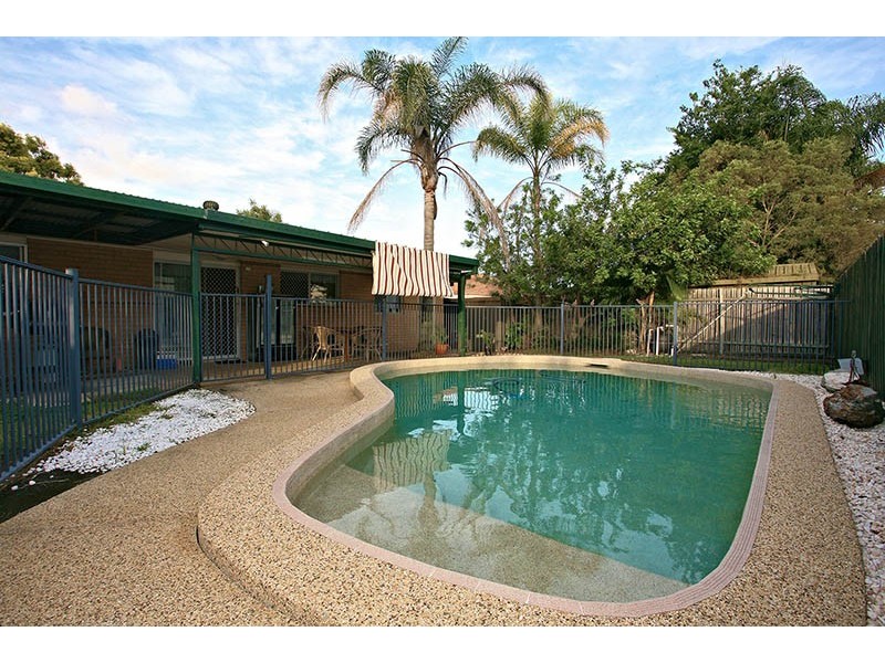 6 Vinca Street, Runcorn QLD 4113