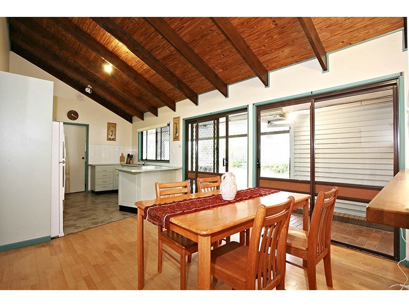 30 Drake Road, Springwood QLD 4127