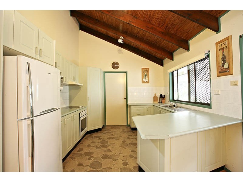 30 Drake Road, Springwood QLD 4127