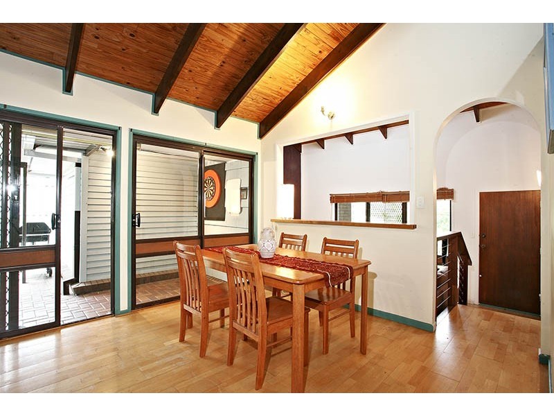 30 Drake Road, Springwood QLD 4127