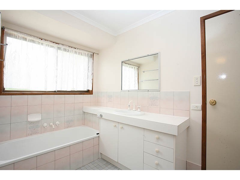 10 Ravenna Street, Springwood QLD 4127