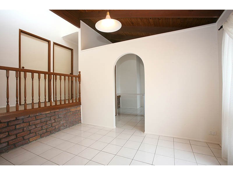 10 Ravenna Street, Springwood QLD 4127