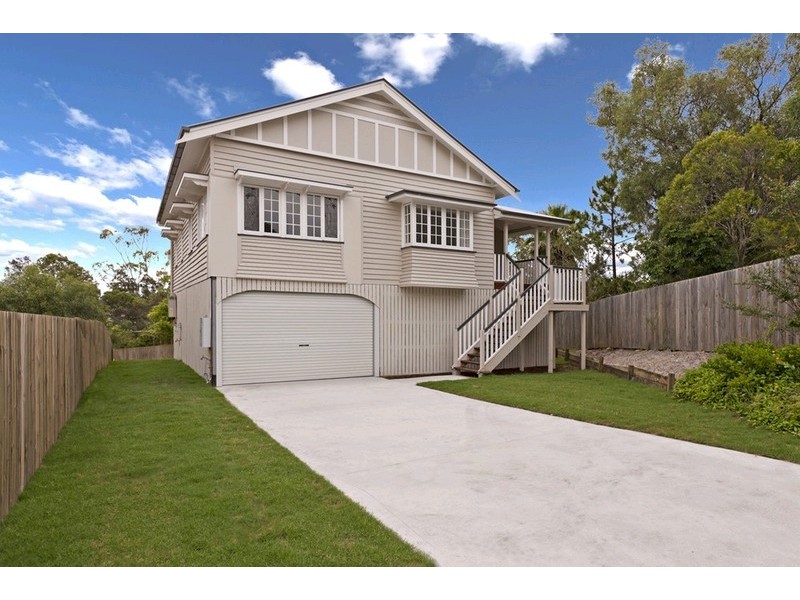 83 Dorset Drive, Rochedale South QLD 4123