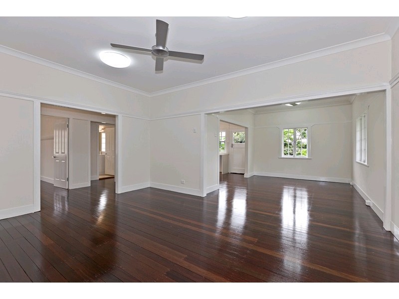 83 Dorset Drive, Rochedale South QLD 4123