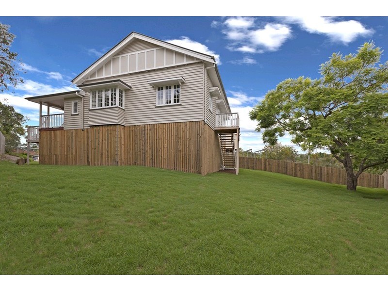 83 Dorset Drive, Rochedale South QLD 4123