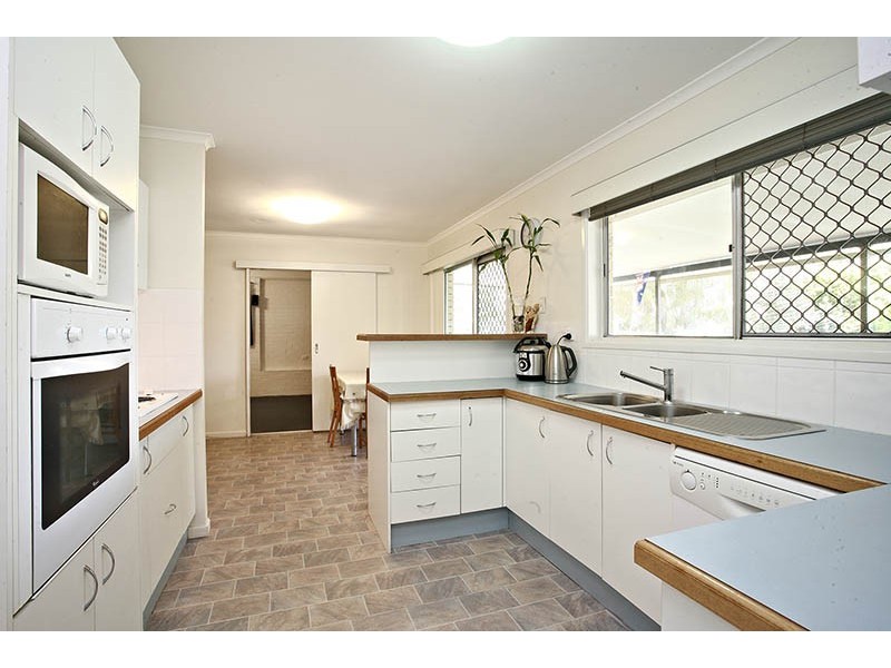 53 Barbaralla Drive, Springwood QLD 4127