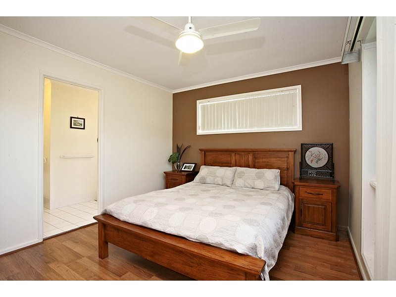 53 Barbaralla Drive, Springwood QLD 4127