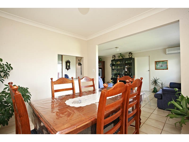 12 Edgehill Crescent, Springwood QLD 4127