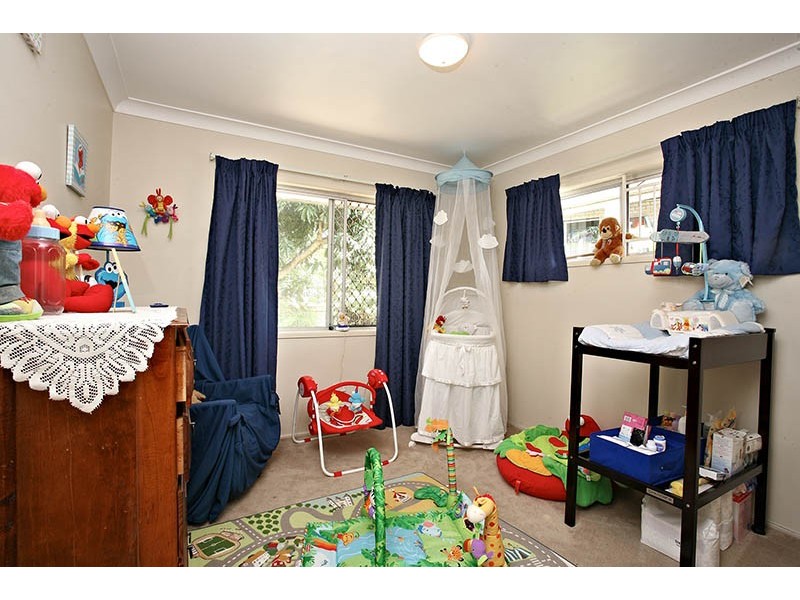 12 Edgehill Crescent, Springwood QLD 4127