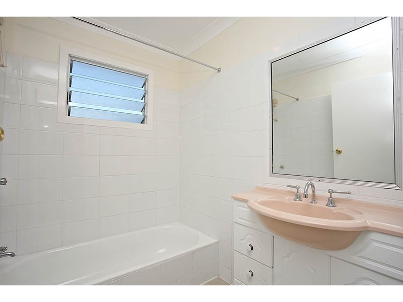 5 Balladonia Street, Woodridge QLD 4114