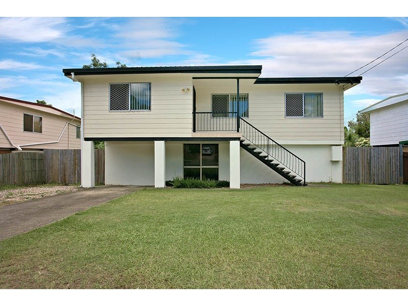 16 Alderbaran Drive, Kingston QLD 4114