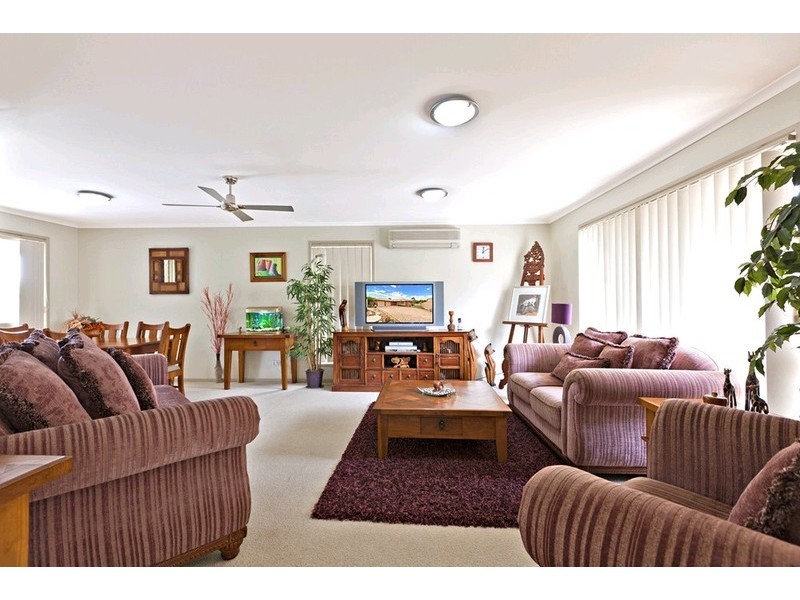 68 Goorari Street, Eight Mile Plains QLD 4113