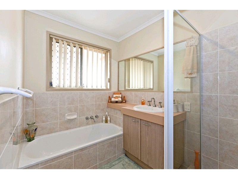 68 Goorari Street, Eight Mile Plains QLD 4113