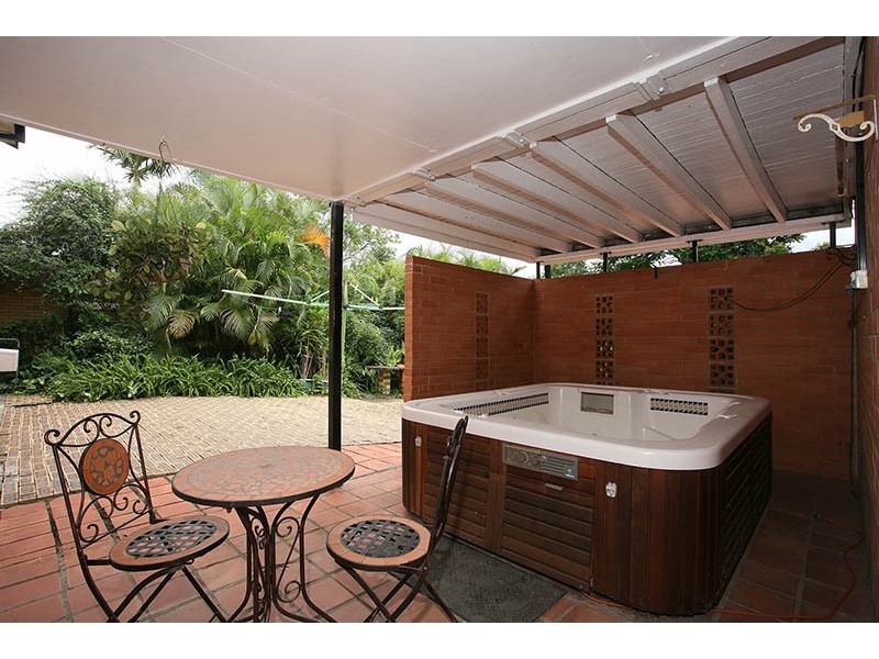 18 Coolinda Street, Sunnybank QLD 4109